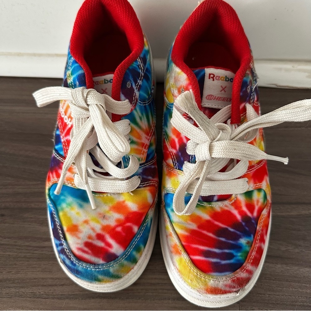 Reebok x Heelys Tie-Dye Roller Sneaker Shoes Youth Size 3